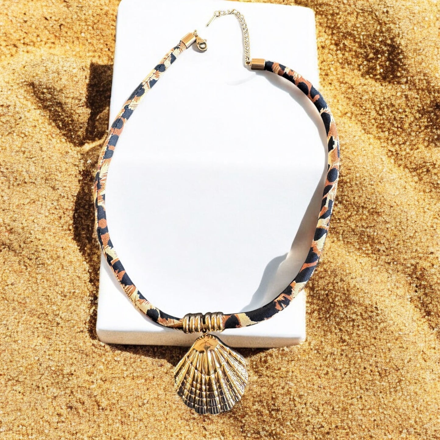 Tiger Print Choker Necklace with Sea Shell Pendant